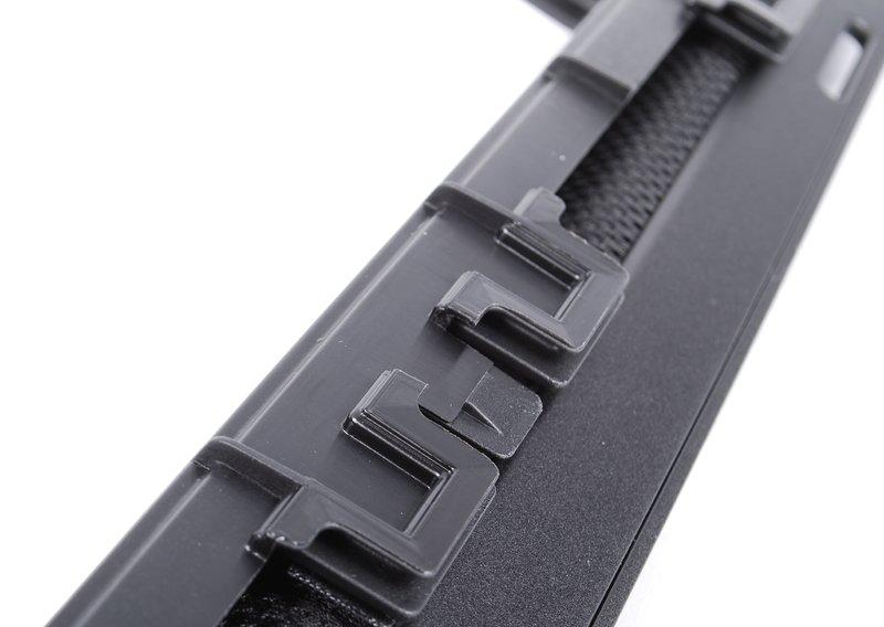 Солнецезащитная штора П