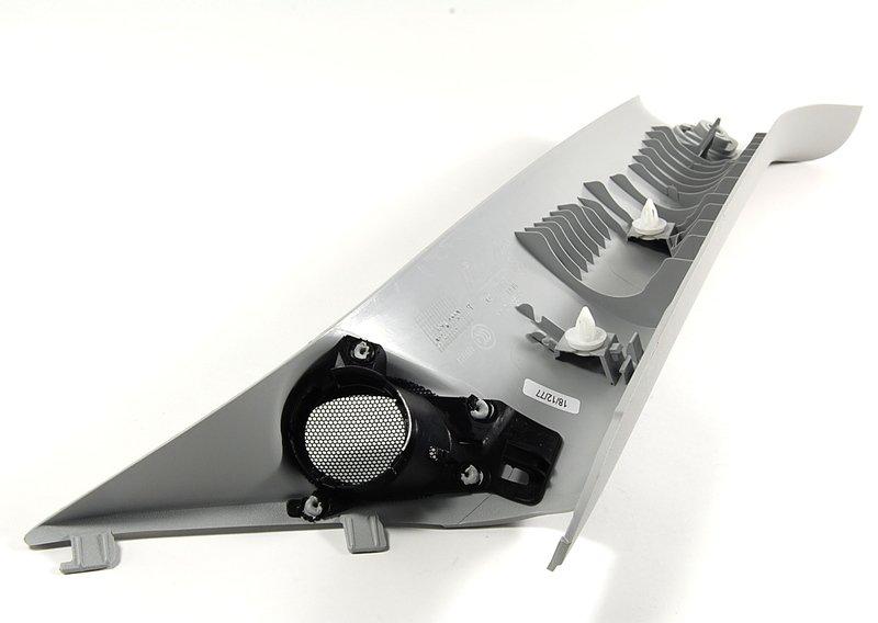 Накладка передней стойки Л