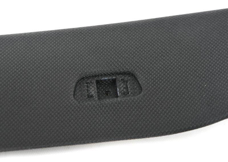 G05/F95 Накладка передней стойки Л