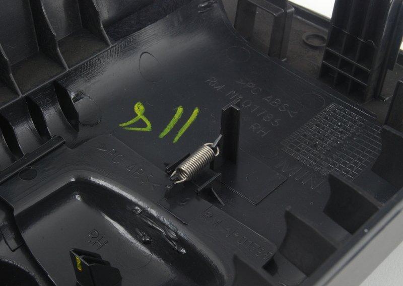 Накладка центральной стойки П