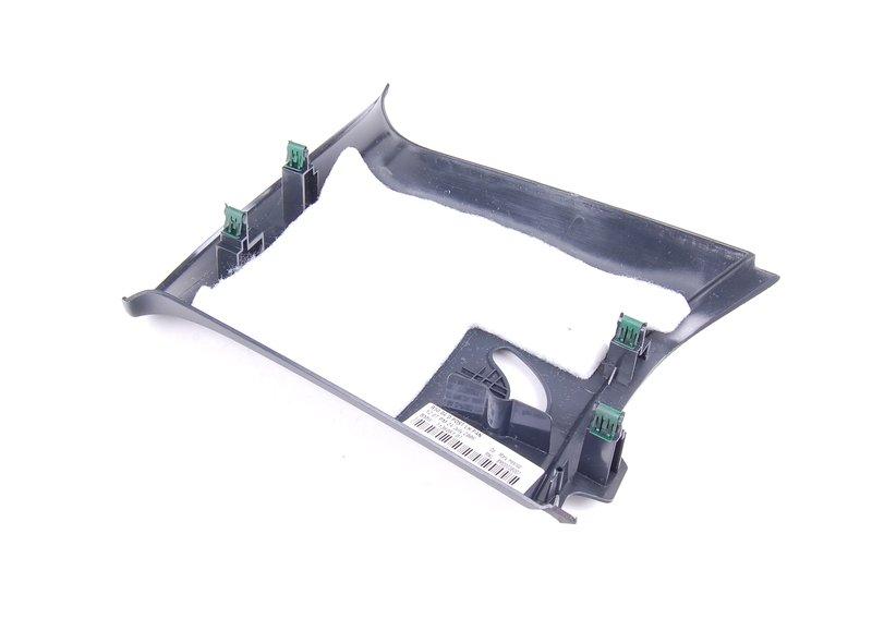 Накладка стойка D Л