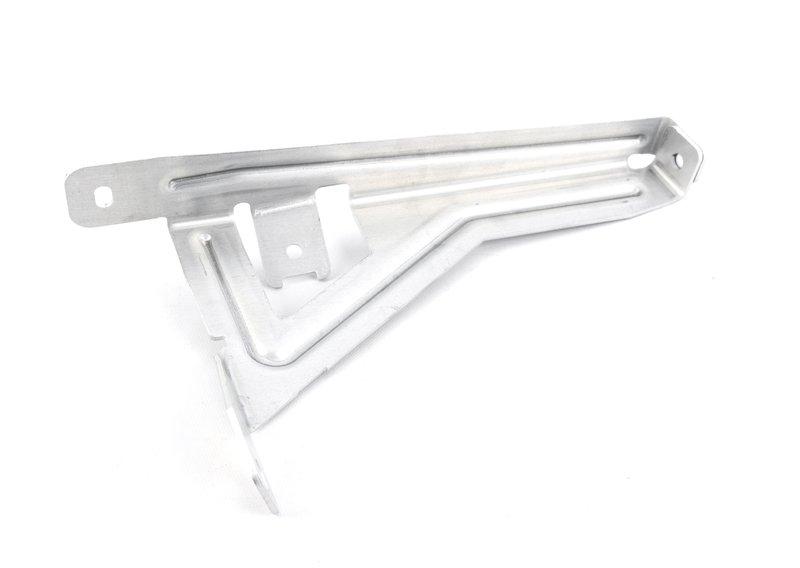 Кронштейн заднего крыла П Нж