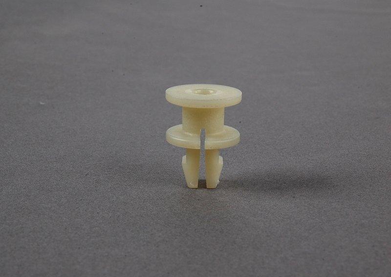 Распорная гайка