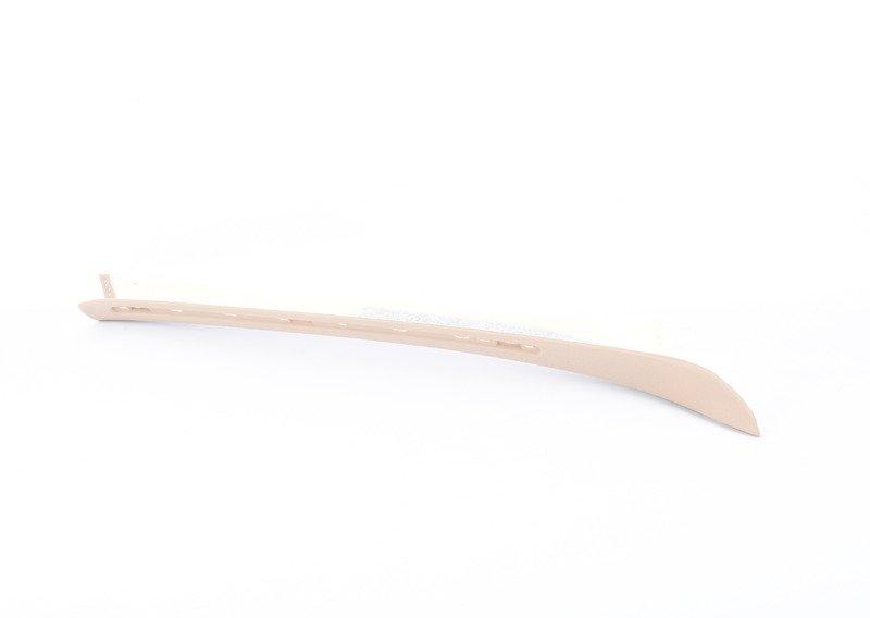 Накладка передней стойки Л