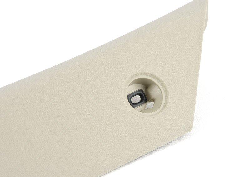 Накладка передней стойки Л