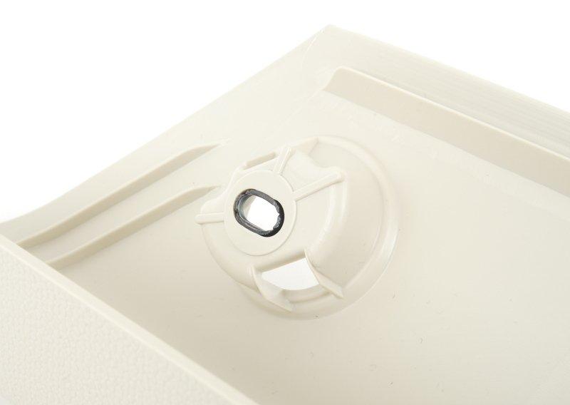 Накладка передней стойки П