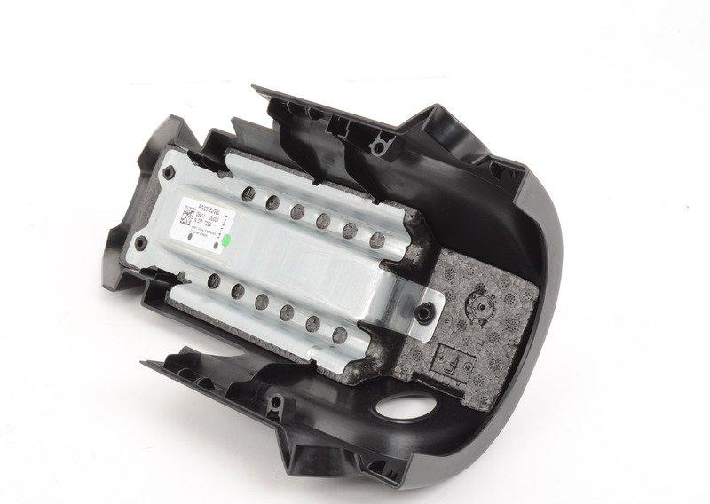 Нижняя облицовка рулевой колонки