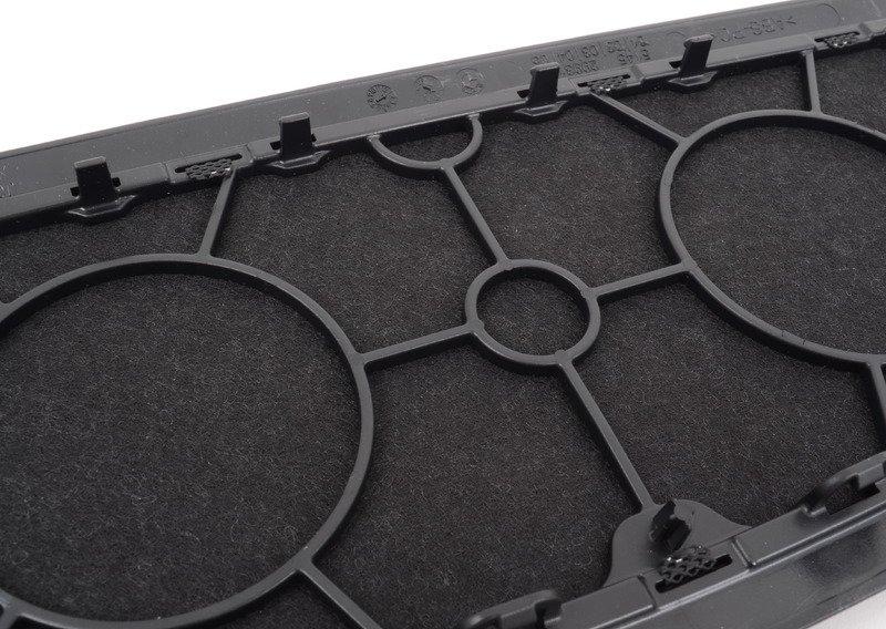 сетка центрального динамика е84