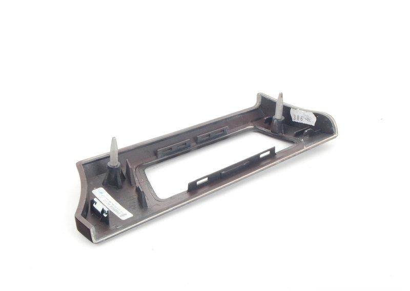 Накладка на пан.приб.из корня ореха Л