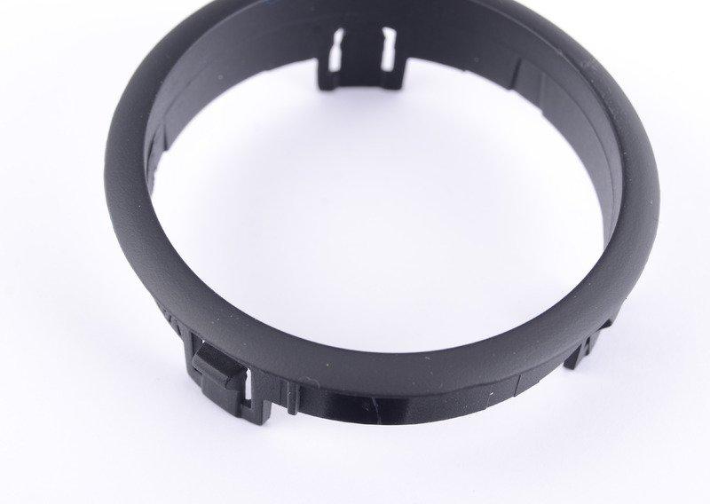 Накладка правая