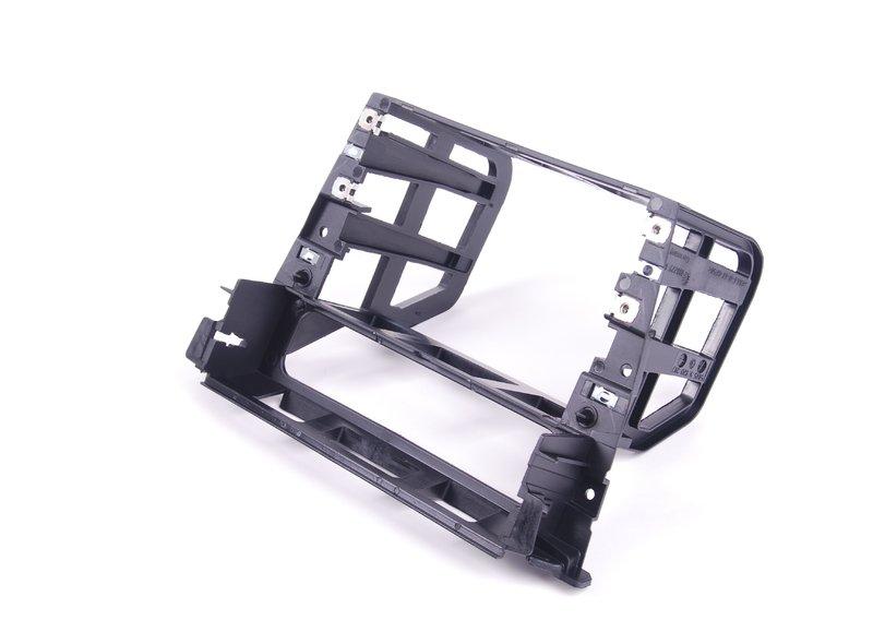 Функциональный кронштейн панели приборов