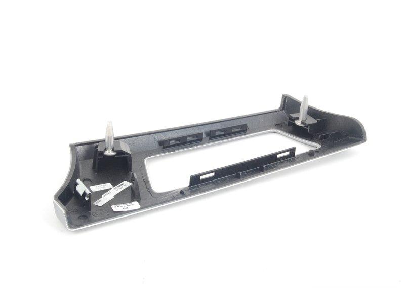 Дек.накл.из ал.на панели приборов Л