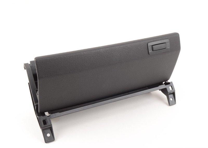 Отд.для мелк.вещей пан.приб.вверху