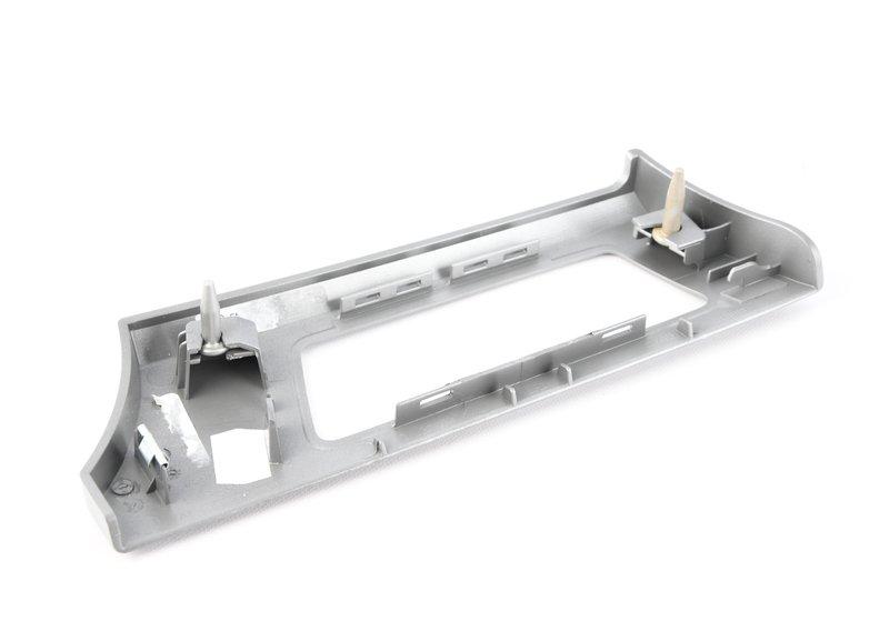 Декоративная планка панели приборов Л