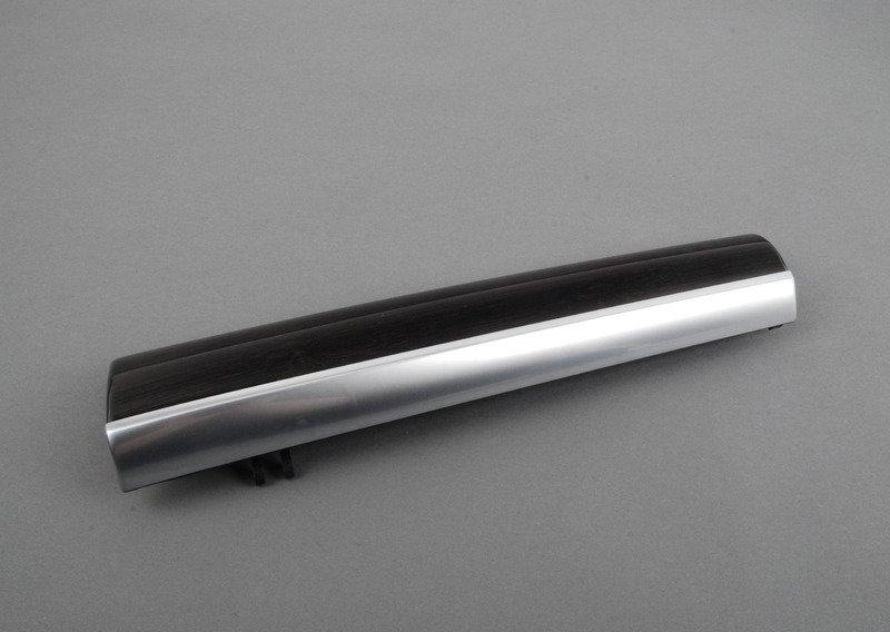 Крышка вещевого ящика Нж