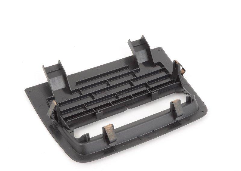 F30/F80/F32/F82 Накладка вспомогательной системы