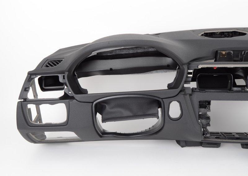 Панель приборов