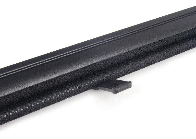 Солнцезащитная штора заднего стекла