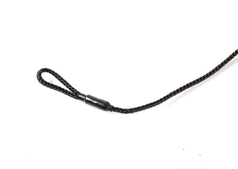 полка за задним сиденьем