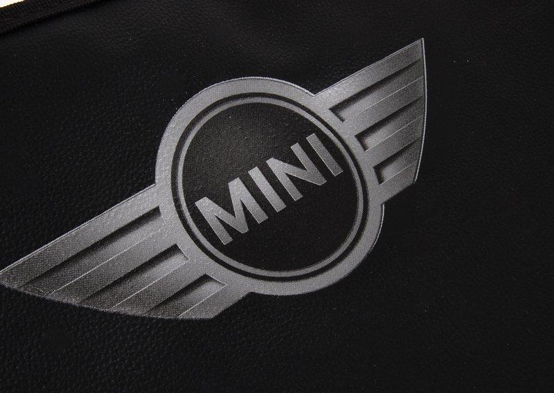 Защитный брезент для грузового отделения