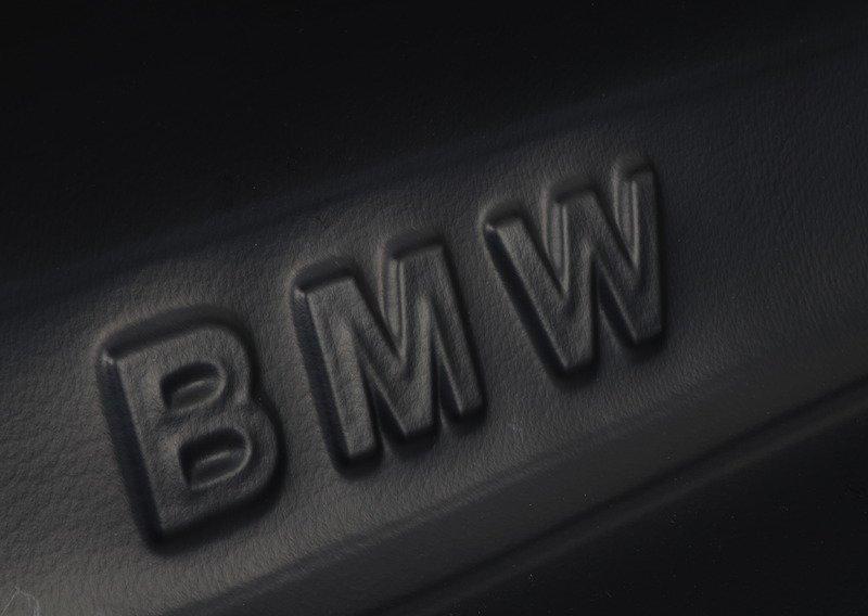 Поддон багажного отделения