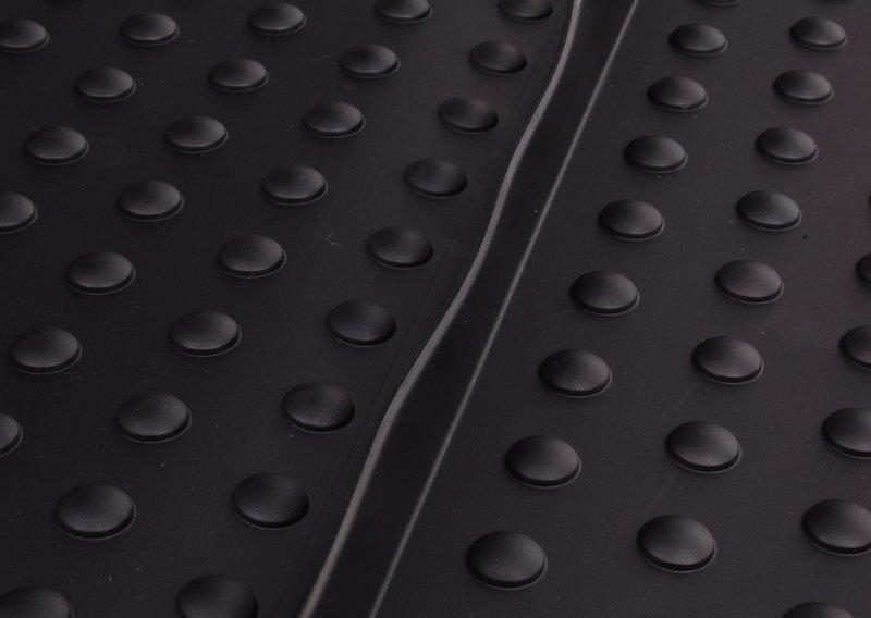 Фасонный коврик для багажника