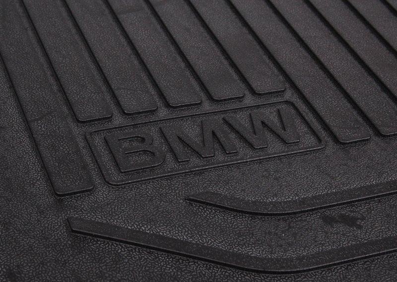 Фасонный коврик для багажника