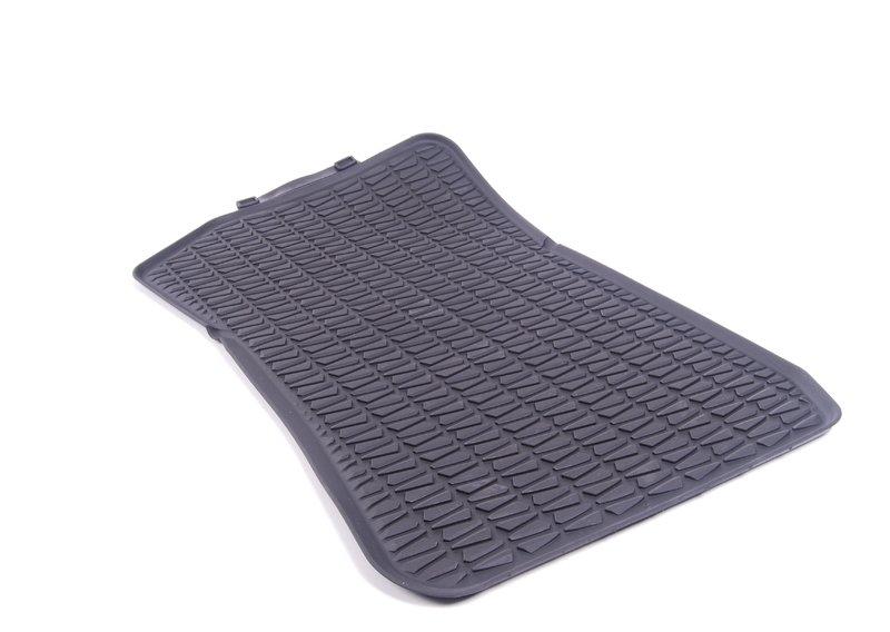 E84 ковры передние резина черные