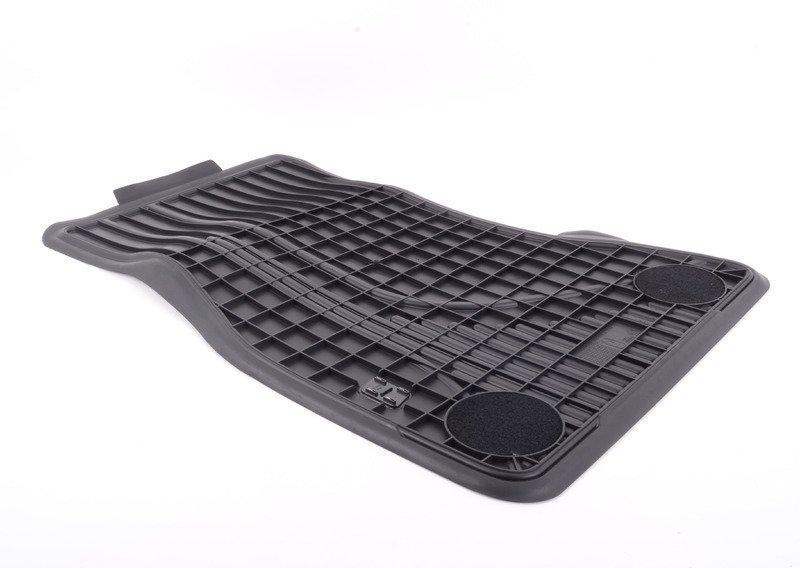 G30 ковры передние резиновые черные