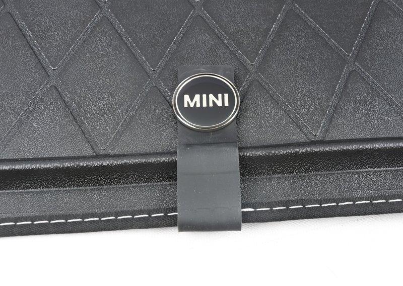 Ковер багажника F60