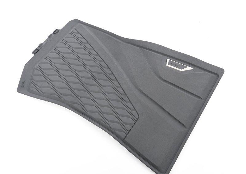 G05 коврики резиновые передние черные