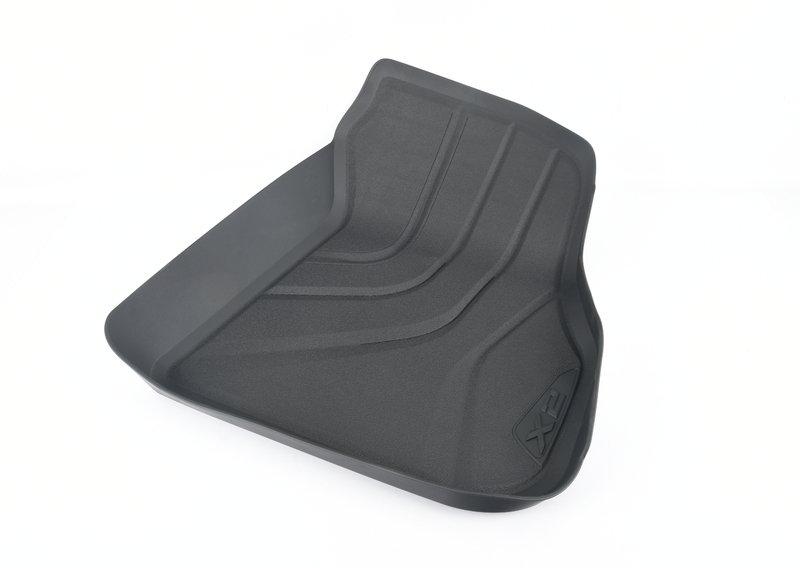 Напольный коврик впереди