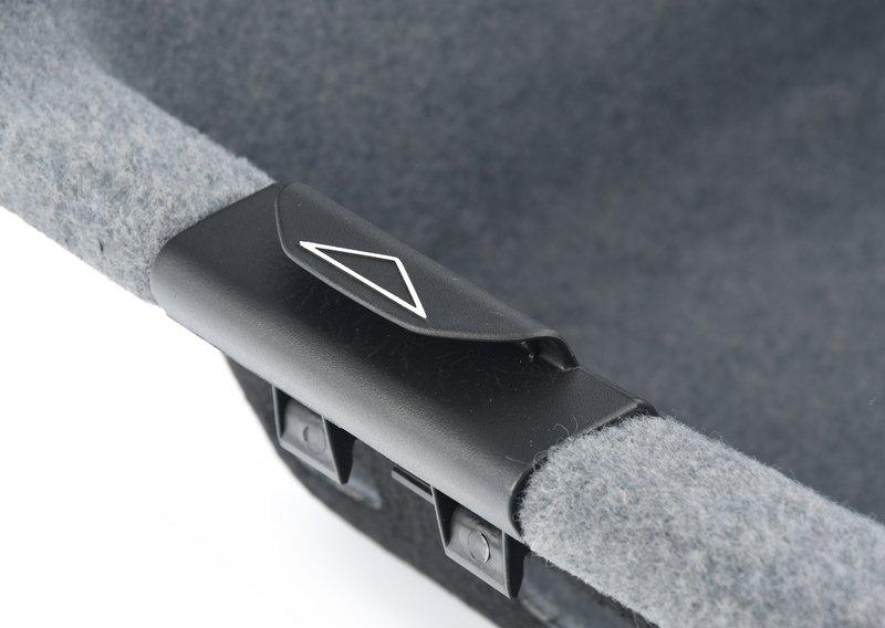 Облицовка багажного отделения П Зд