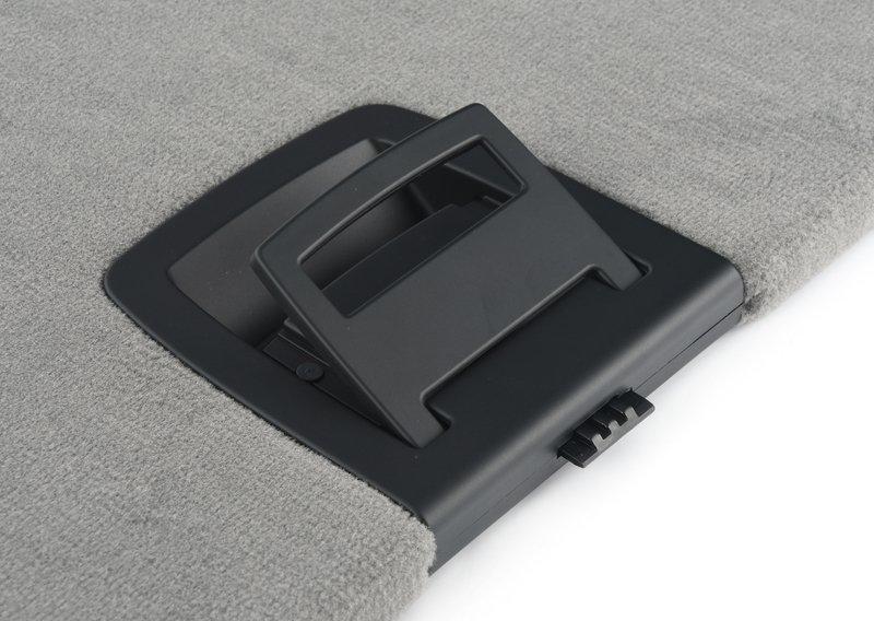 Съемная полка в баг.отделении откидыв.