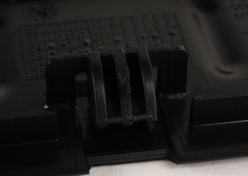 Крышка удерживающей сист.безоп.детей