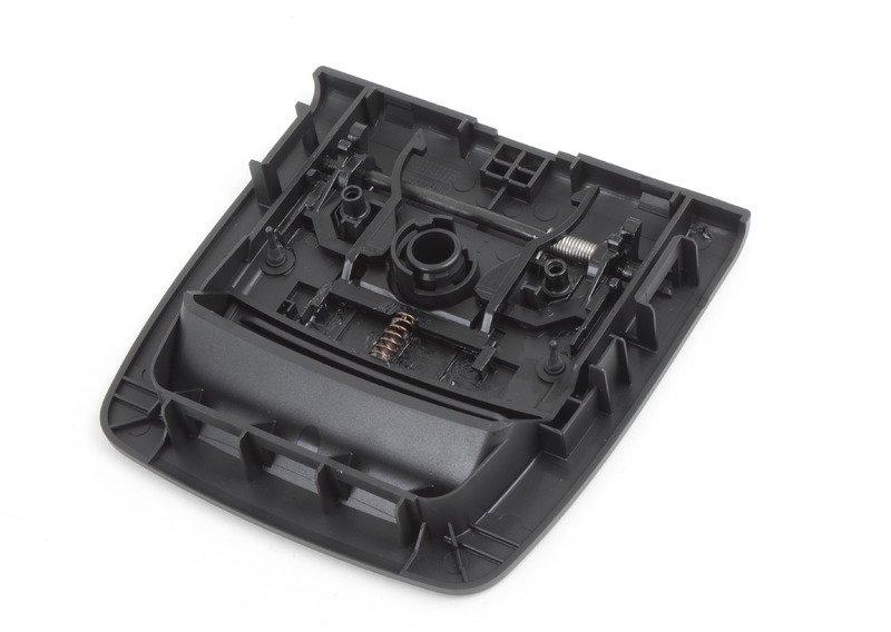 Ручка н.части съемн.полки в баг.отд.отк.