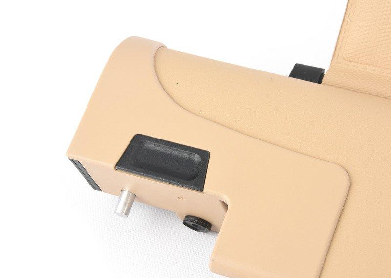 Защитная шторка в багажном отделении