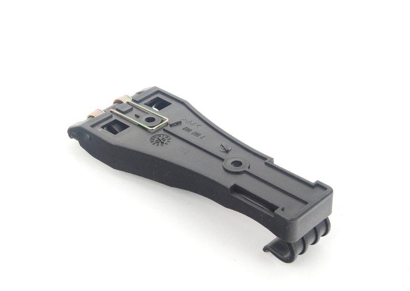 Фиксирующий крюк съемной полки