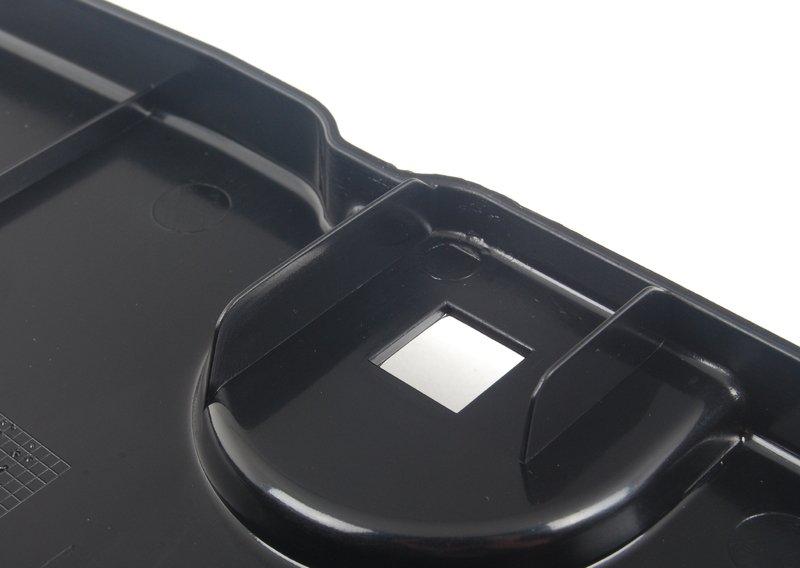 Накладка левая