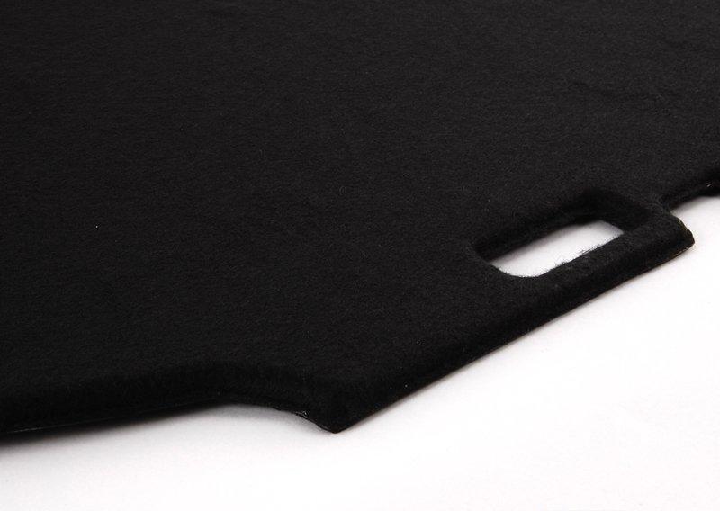 Чехол гнезда запасного колеса