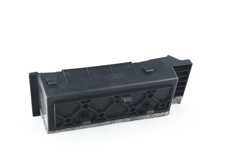 Отделение для мелких вещей Л