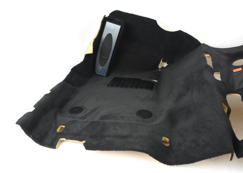 Обшивка пола, передняя