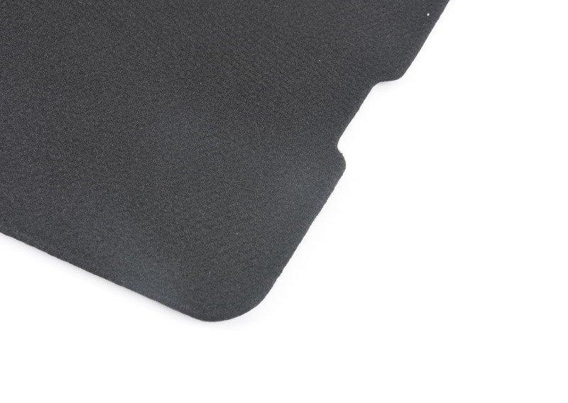 Облицовка пола багажного отделения