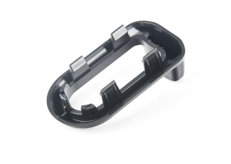 Накладка фиксатора съемного днища