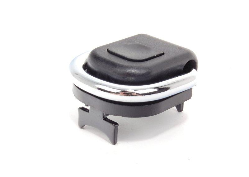 Крепежная проушина с фиксацией