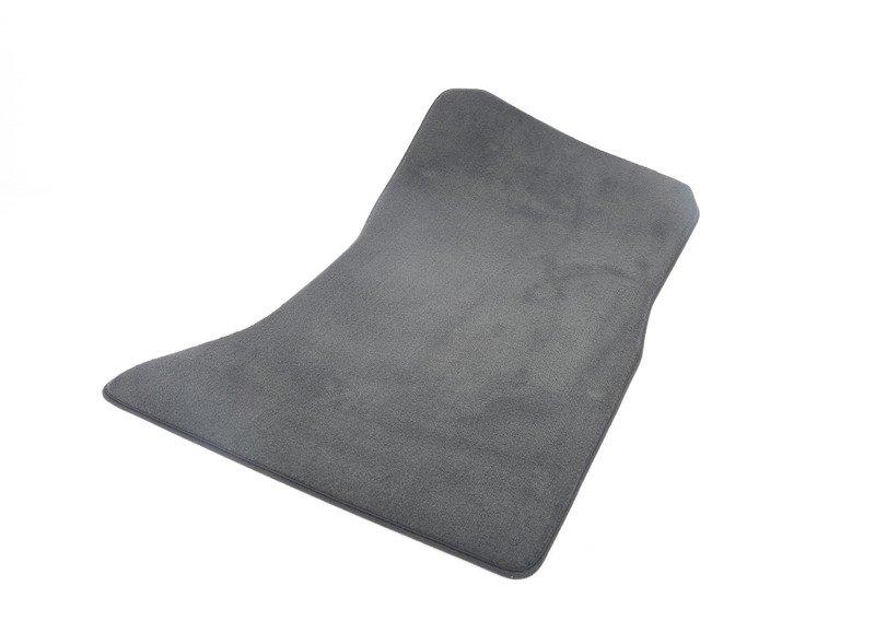 F10/ F10N Комплект ножных ковриков Velours SCHWARZ