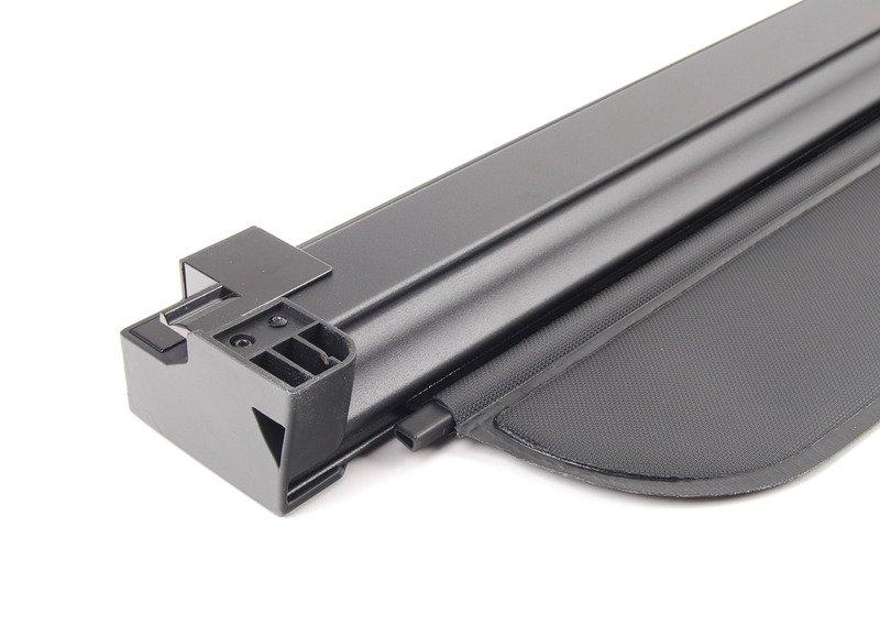 Защитная шторка в багажном отделении