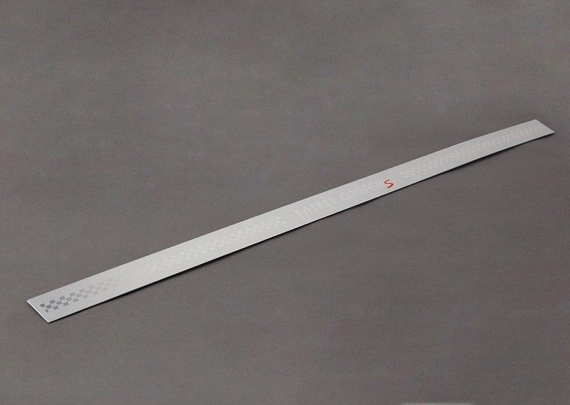 Накладка порога