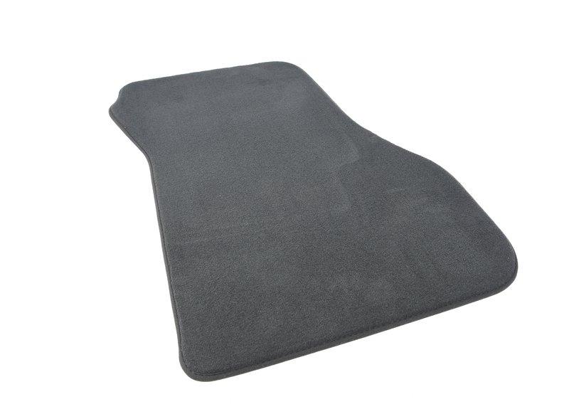 F48 коврики велюр черные комплект