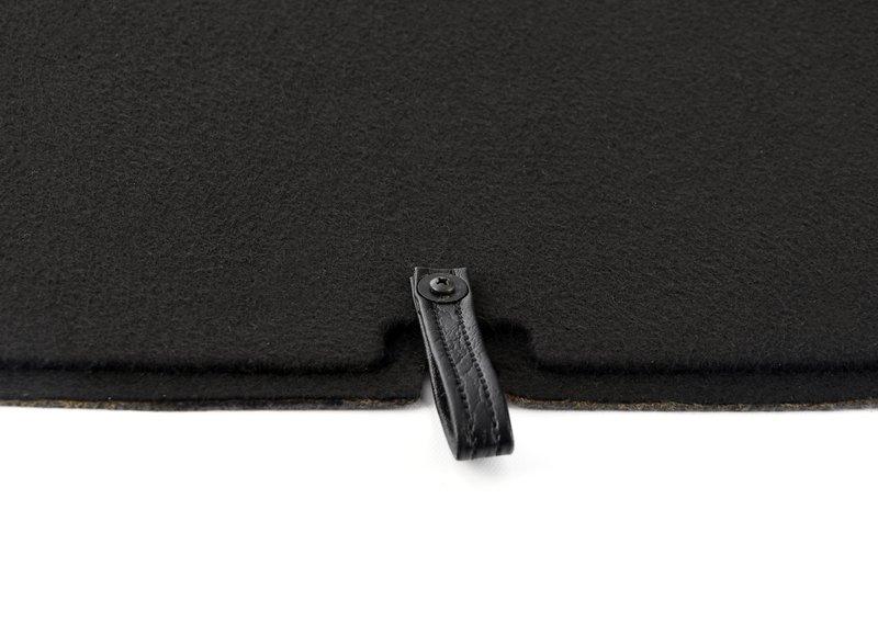 Облицовка пола багажного отделения